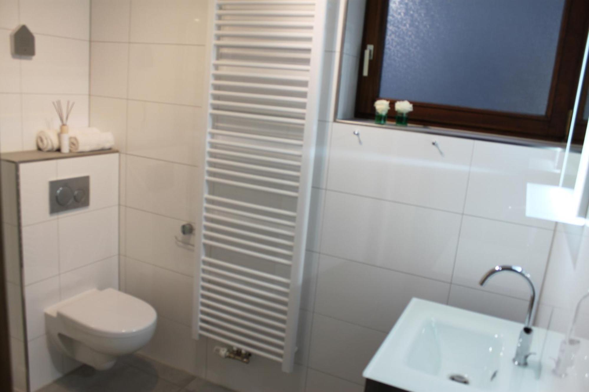 Ferienwohnung "Kirchblick" Im Ferienhaus Blumenhain Бад-Вюнненберг Экстерьер фото